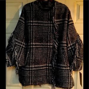 🌹FINAL PRICE Bernardo Fashions Stunning Fringes Women’s Coat!